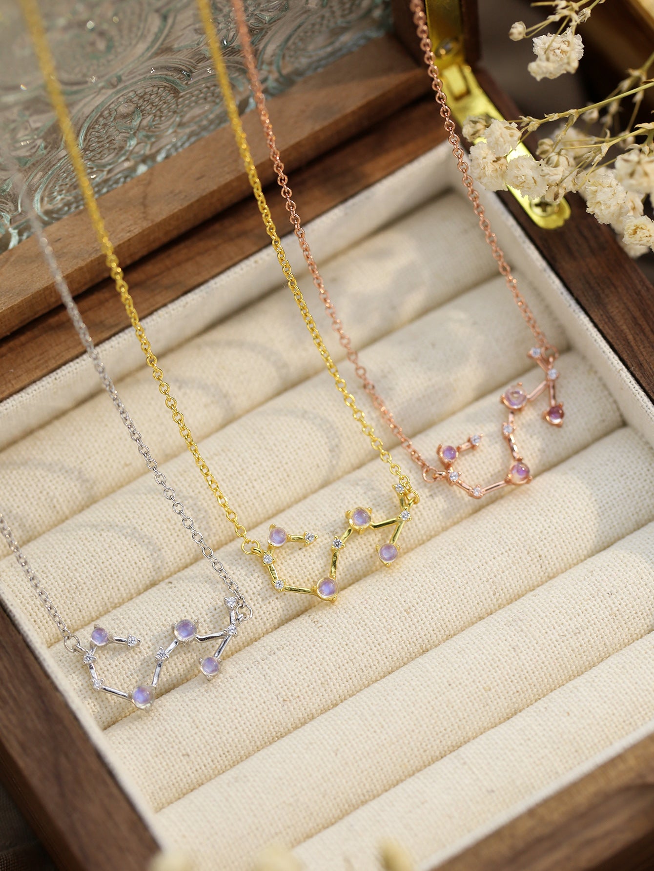 Una Zodiac Necklace