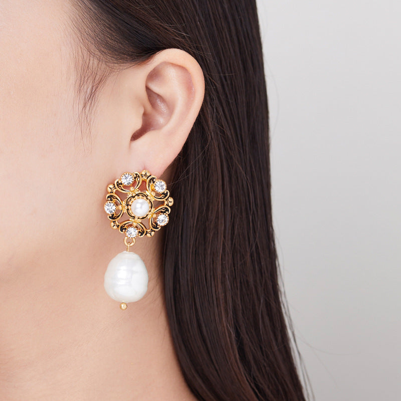 Jemma Vintage Lace Hollowed-out Earrings