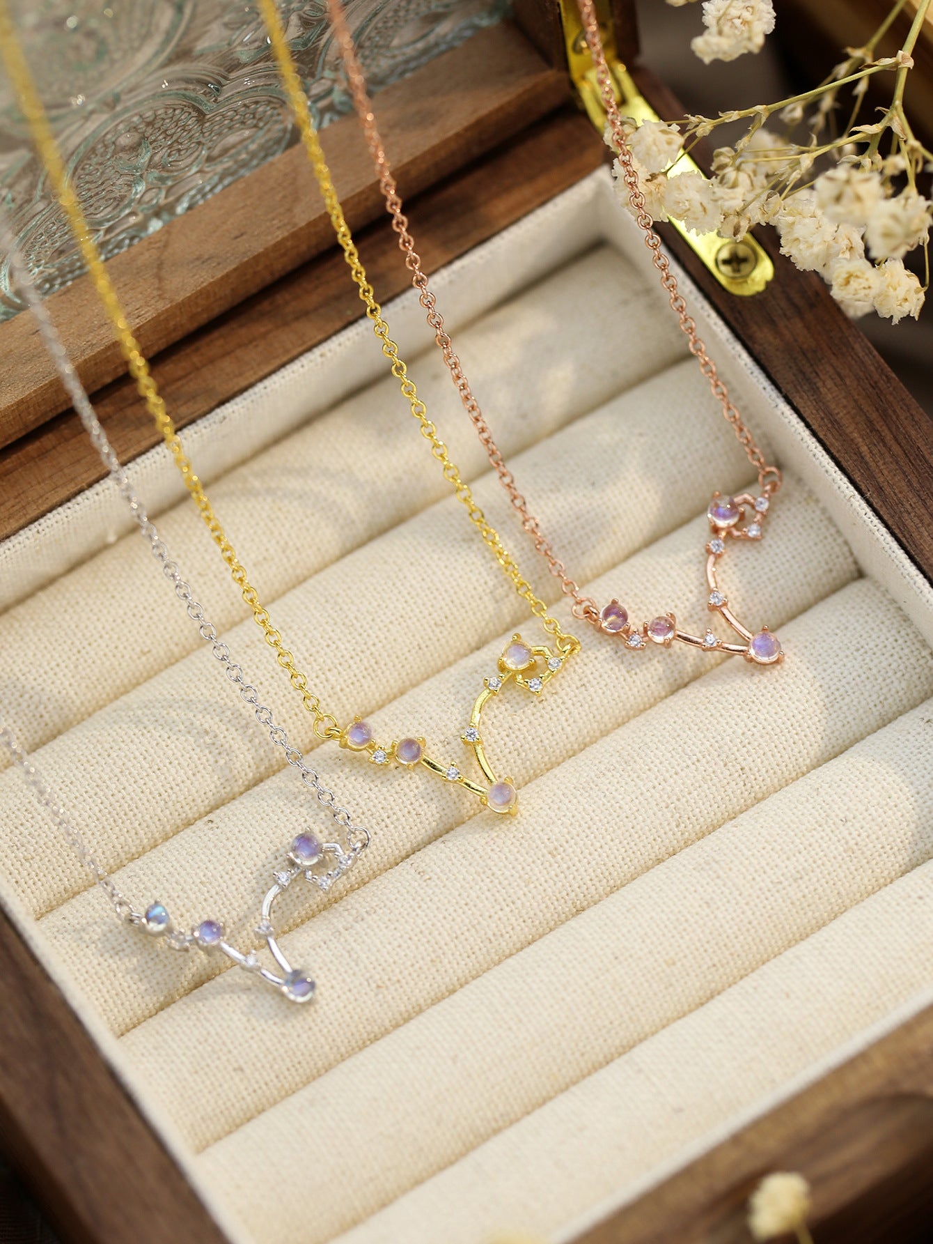 Una Zodiac Necklace