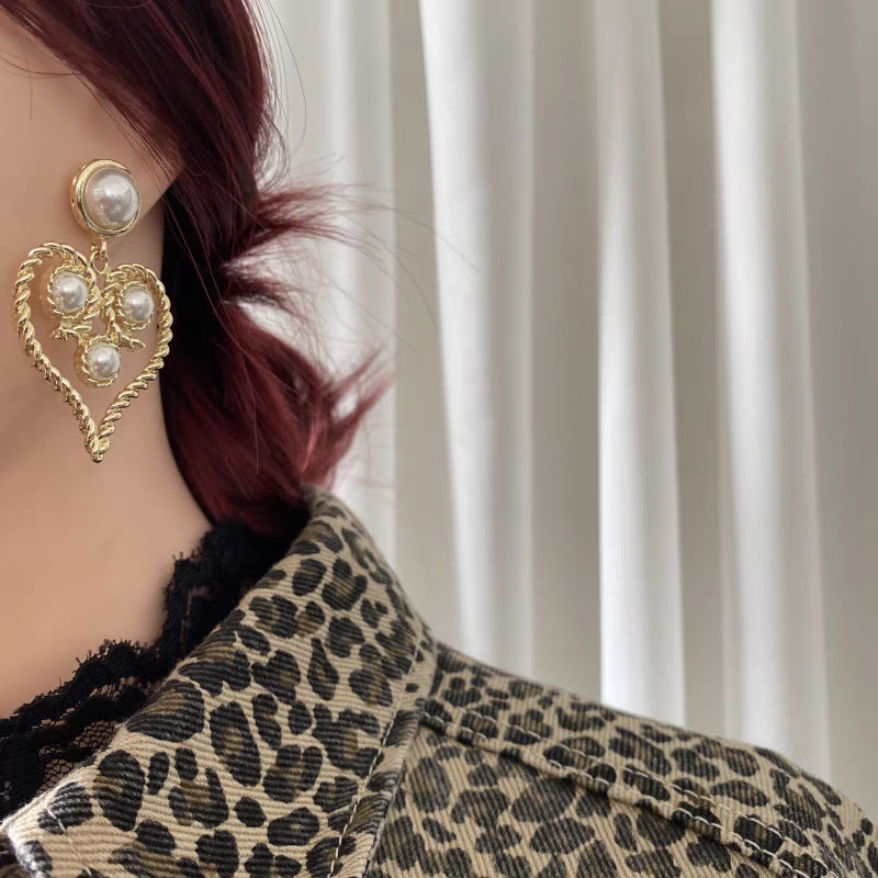 Delphine Heart-Shaped Pearl Hollow Earrings