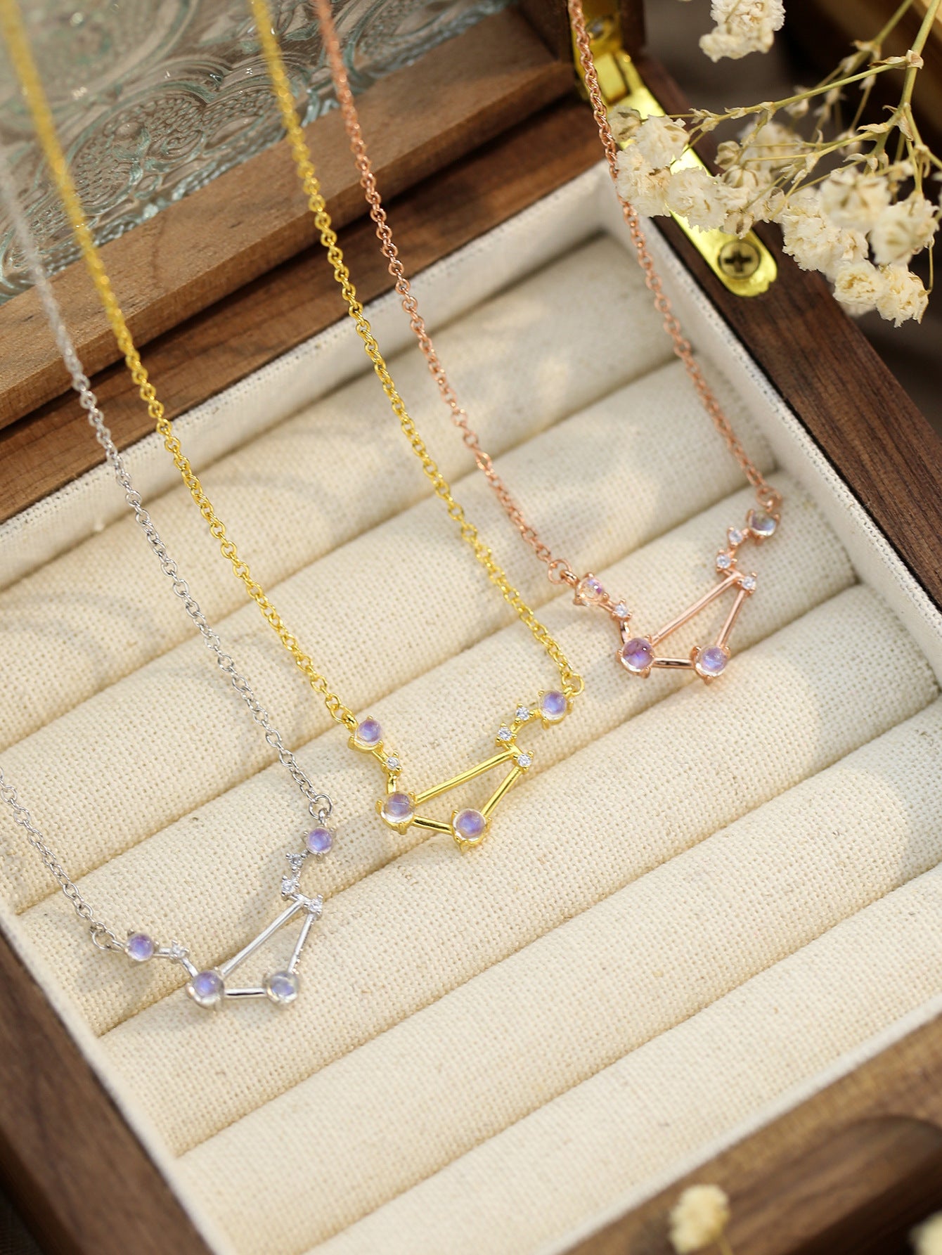 Una Zodiac Necklace