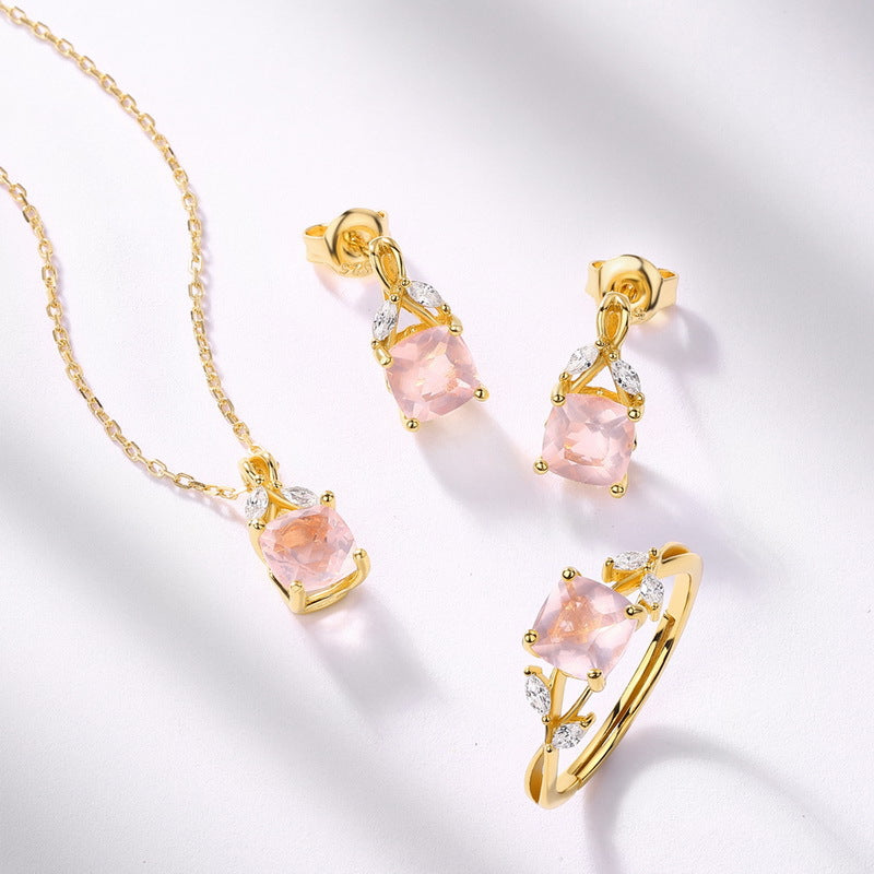 Amoret Rose-Quartz Necklace
