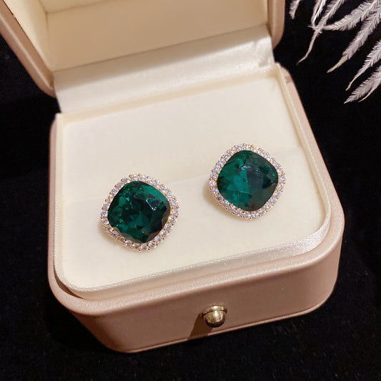 Gwyneth Stud Earrings With Green Crystal: