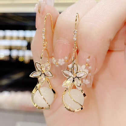 Adele Zircon Flower Cat's Eye Stone Earrings