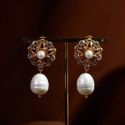 Jemma Vintage Lace Hollowed-out Earrings