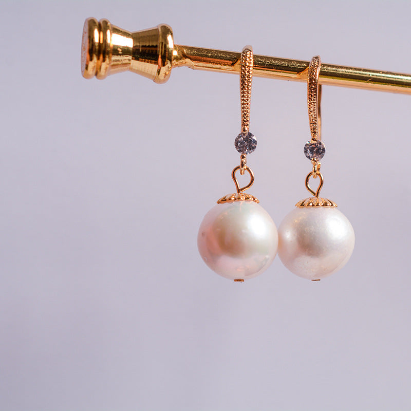 Celine Freshwater Pearl Earrings