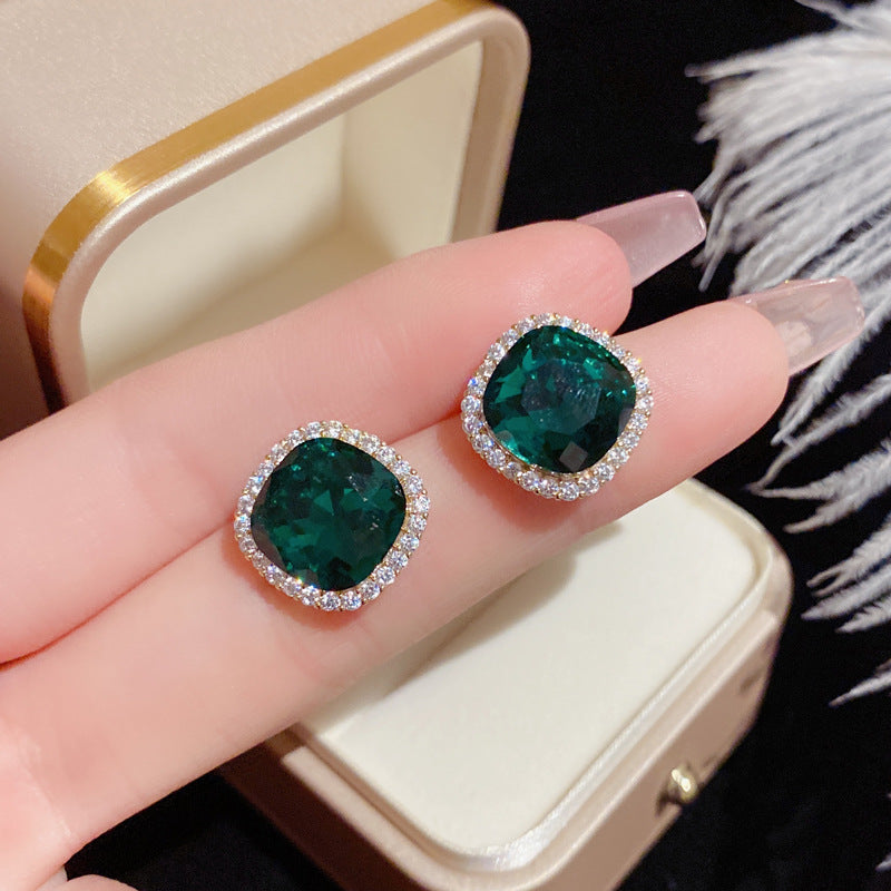 Gwyneth Stud Earrings With Green Crystal: