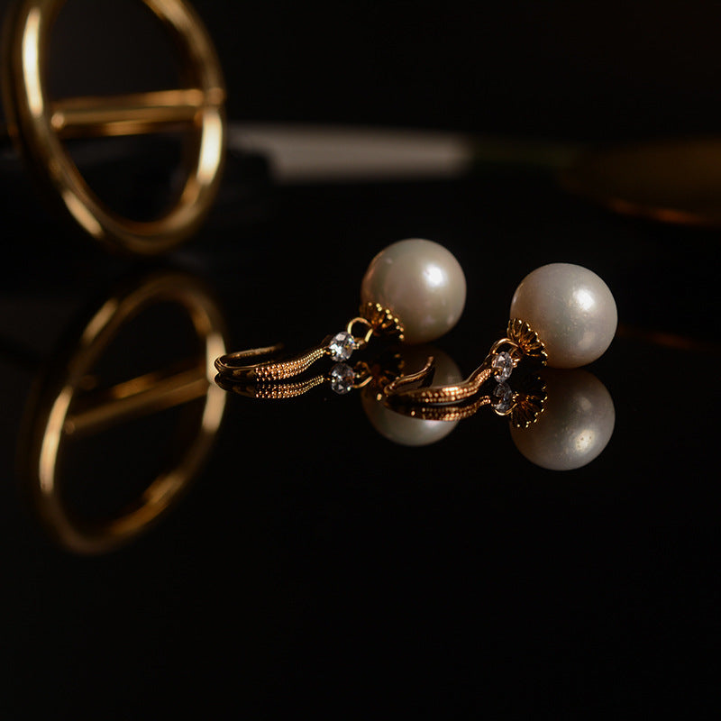 Celine Freshwater Pearl Earrings