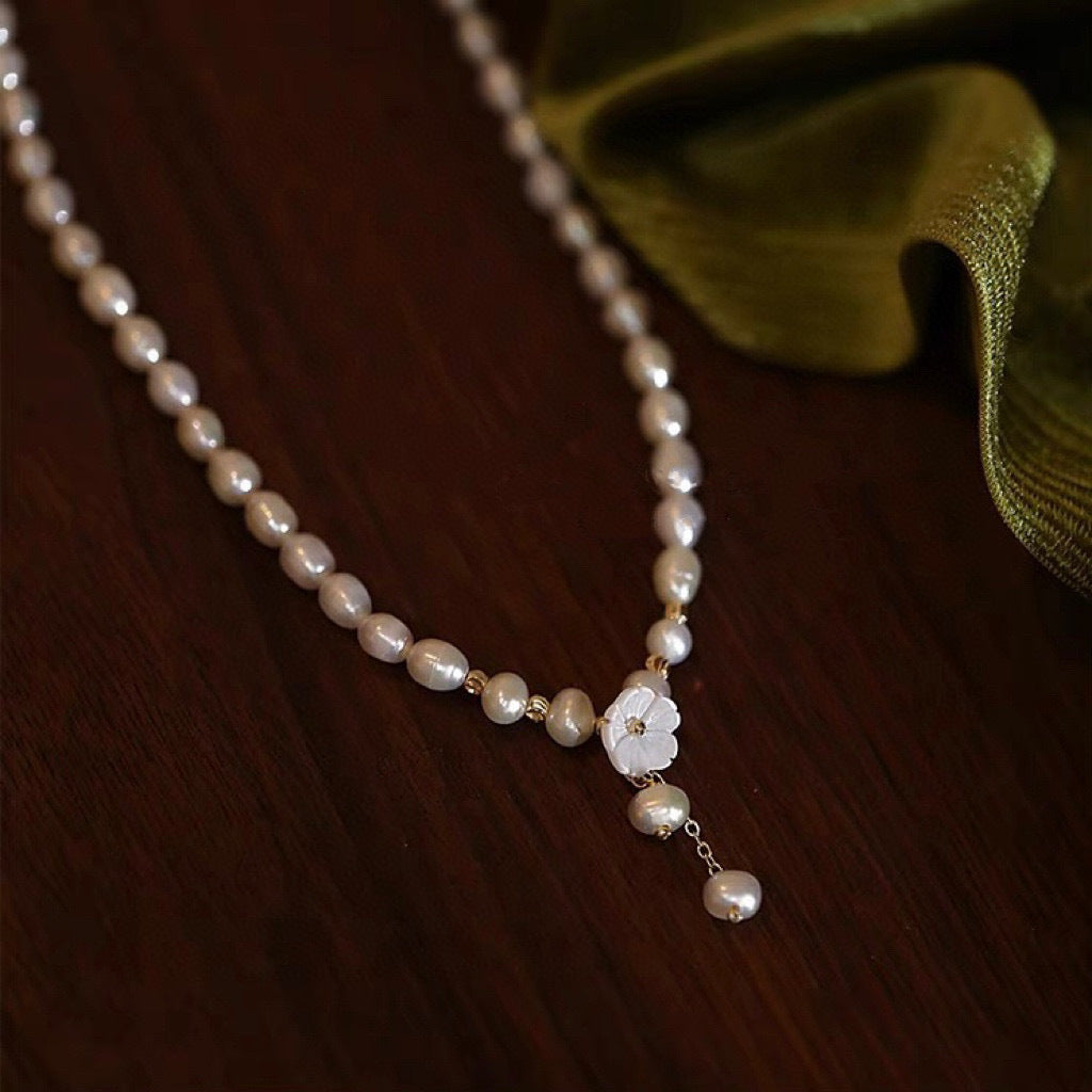 Tara Pearl Necklace