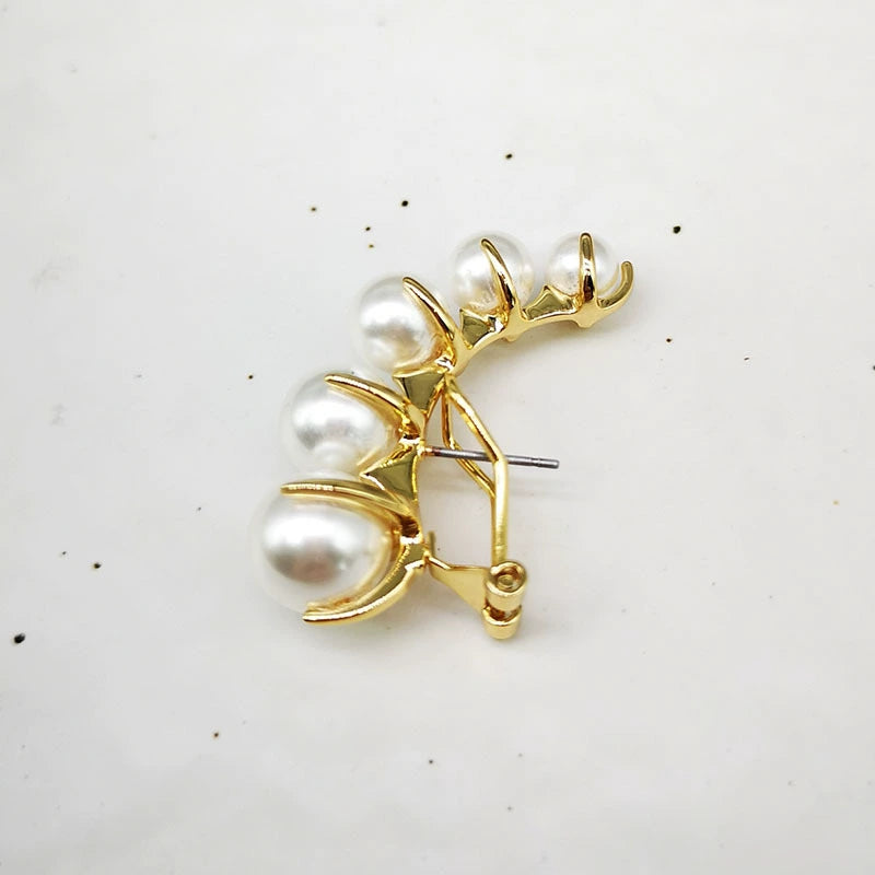 Camille Brass Gradient Pearl Clip-On Earrings