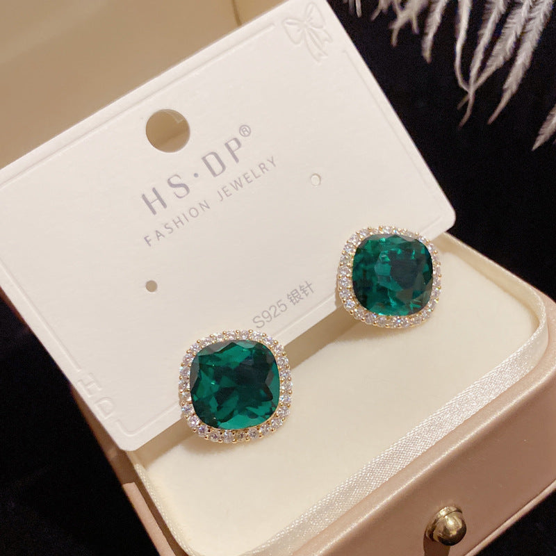 Gwyneth Stud Earrings With Green Crystal: