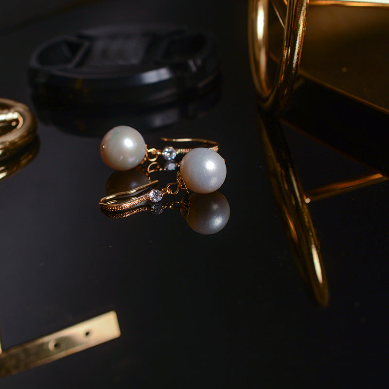 Celine Freshwater Pearl Earrings