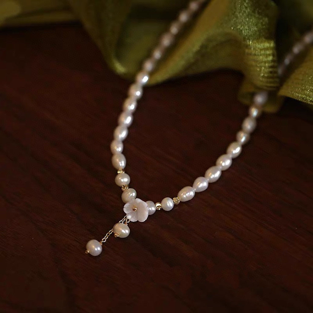 Tara Pearl Necklace