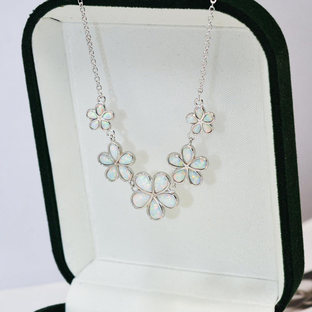 Beryl Opal Flower Necklace
