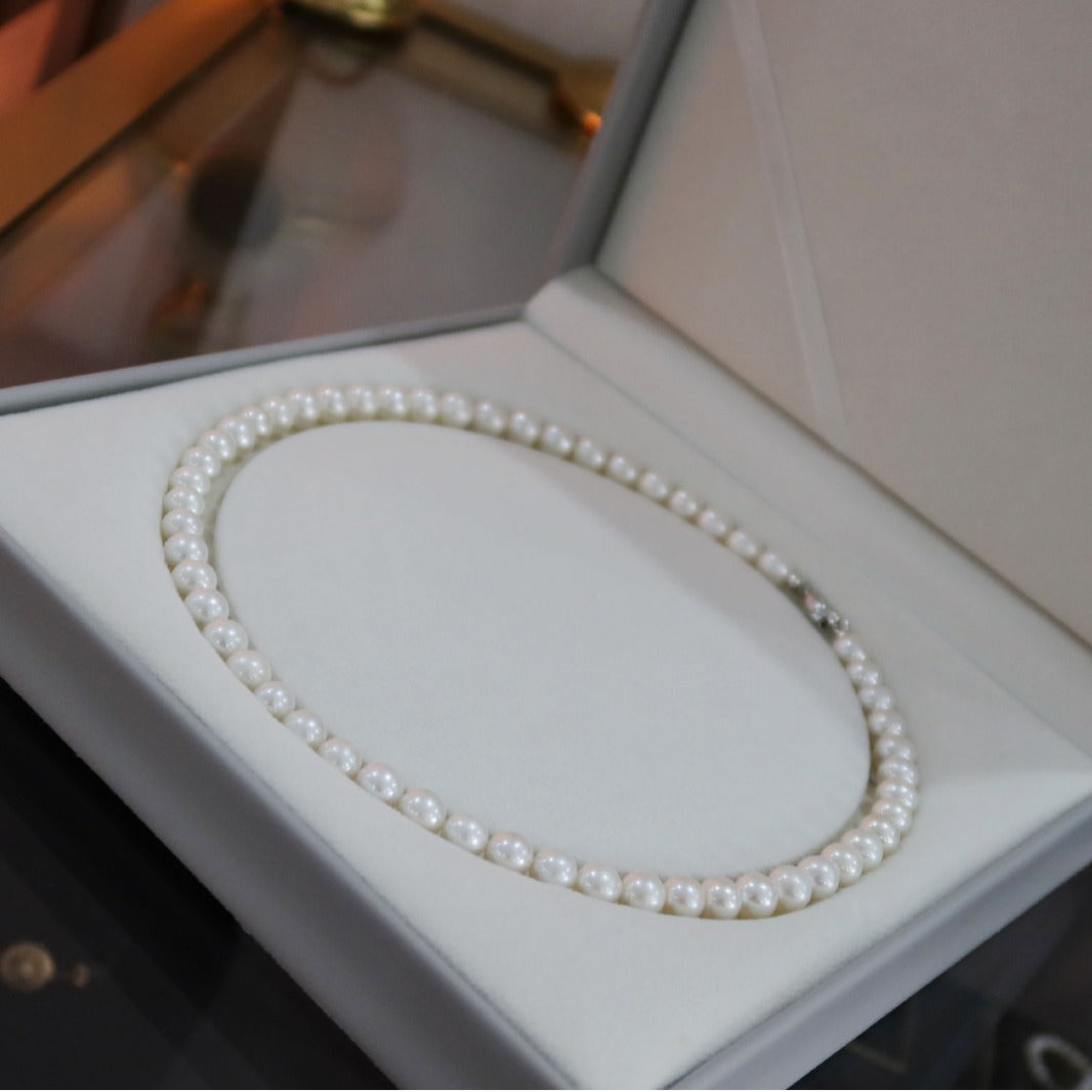 Marry Pearl Necklace