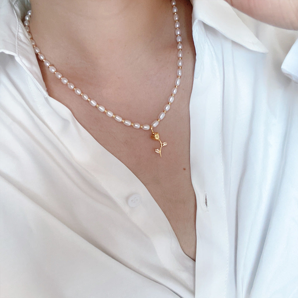 Golden Rose Pearl Necklace